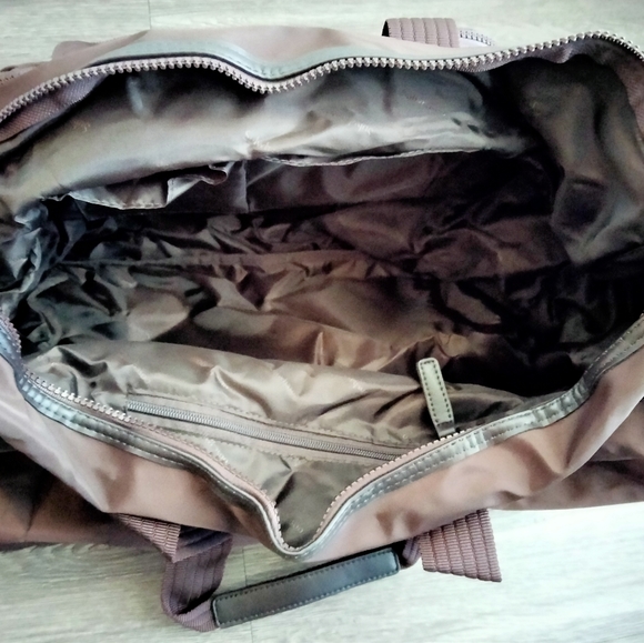 Sulwhasoo Fold Up Weekender or Tote Bag Zipper - Picture 7 of 12